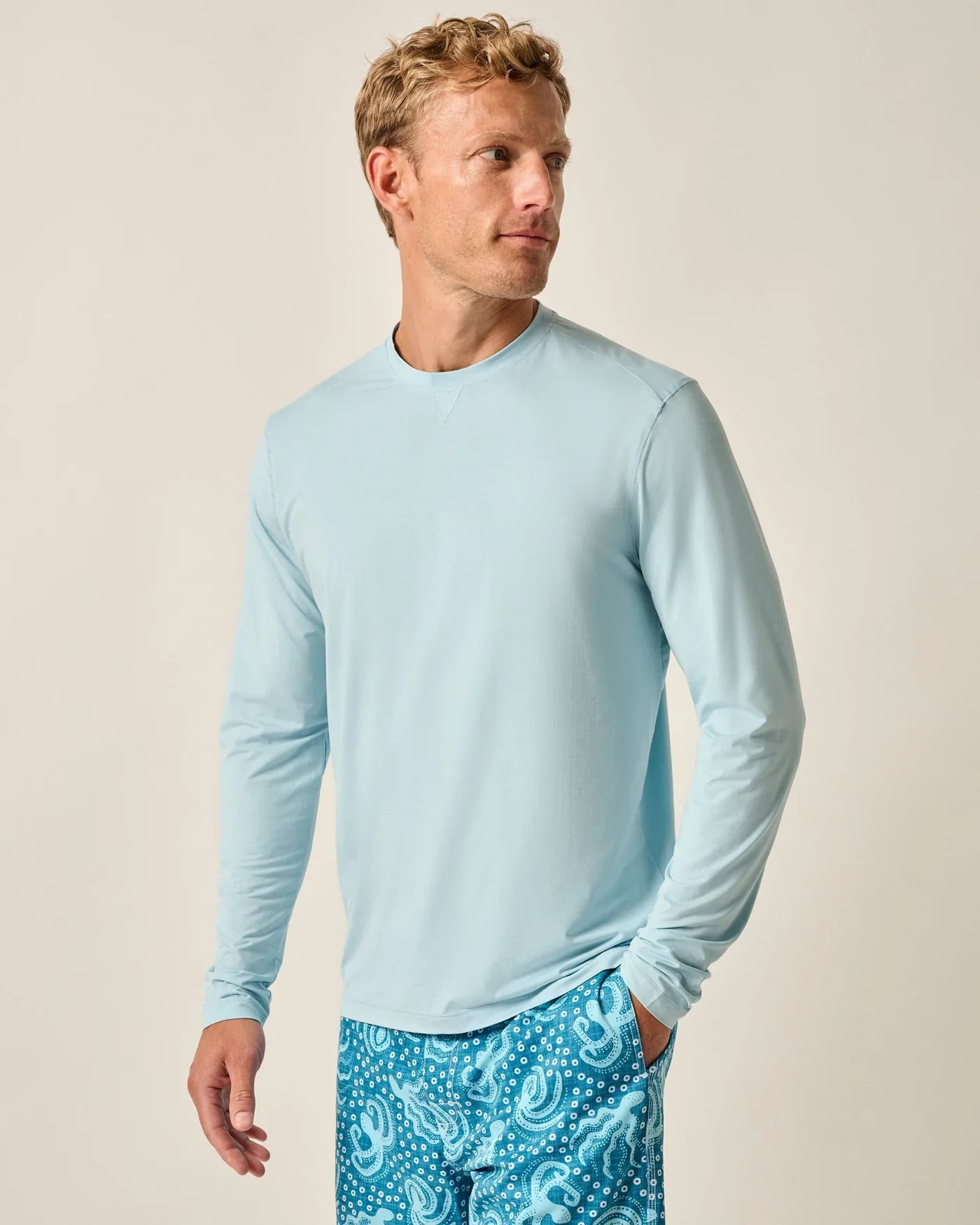 Basin Performance Crew Neck Sun Shirt - Image 5