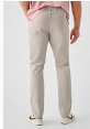 Faherty Movement 5-Pocket Pant Fossil - Image 3