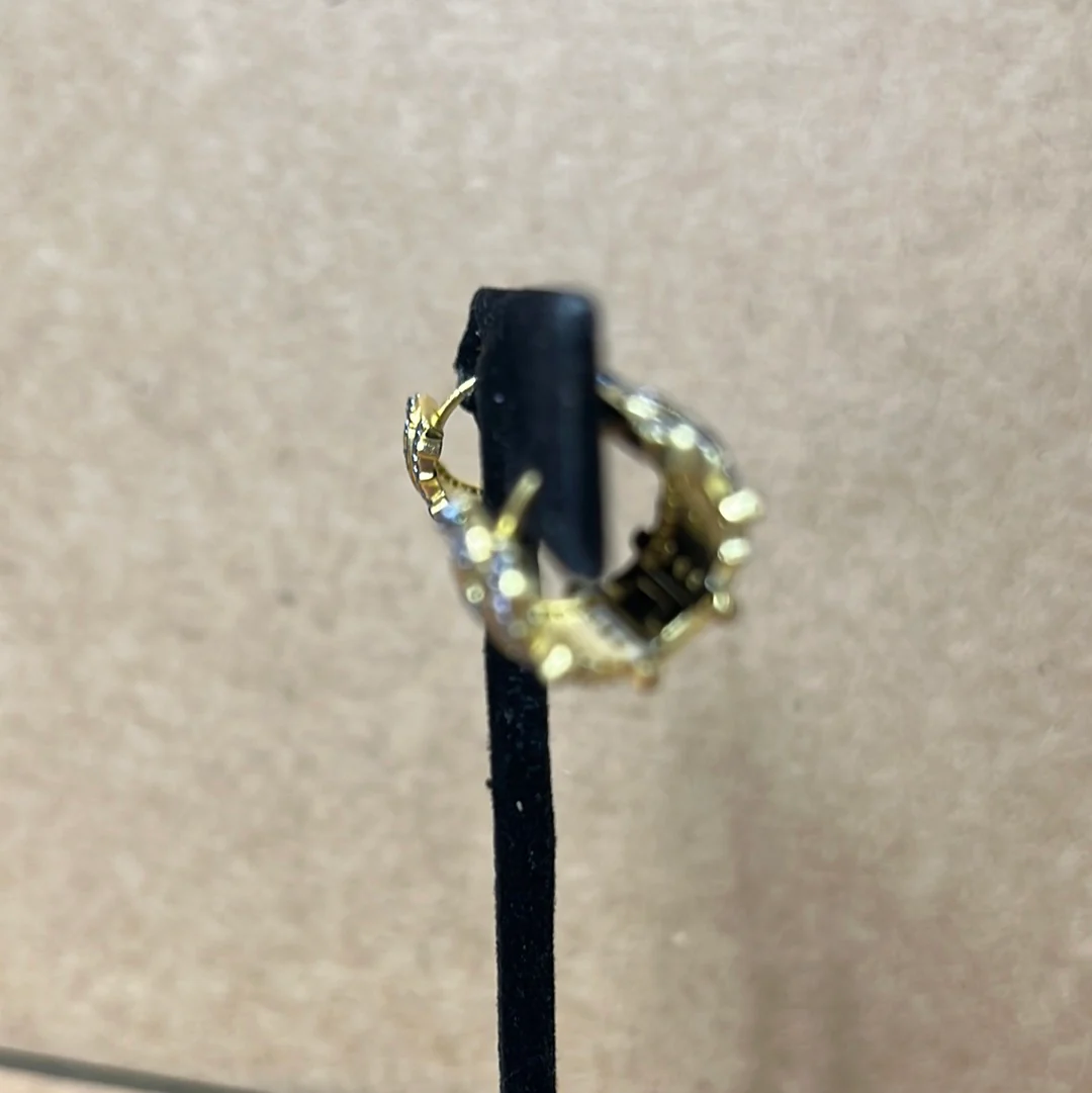 Be-Je Hinge Huggie Earring - Image 3