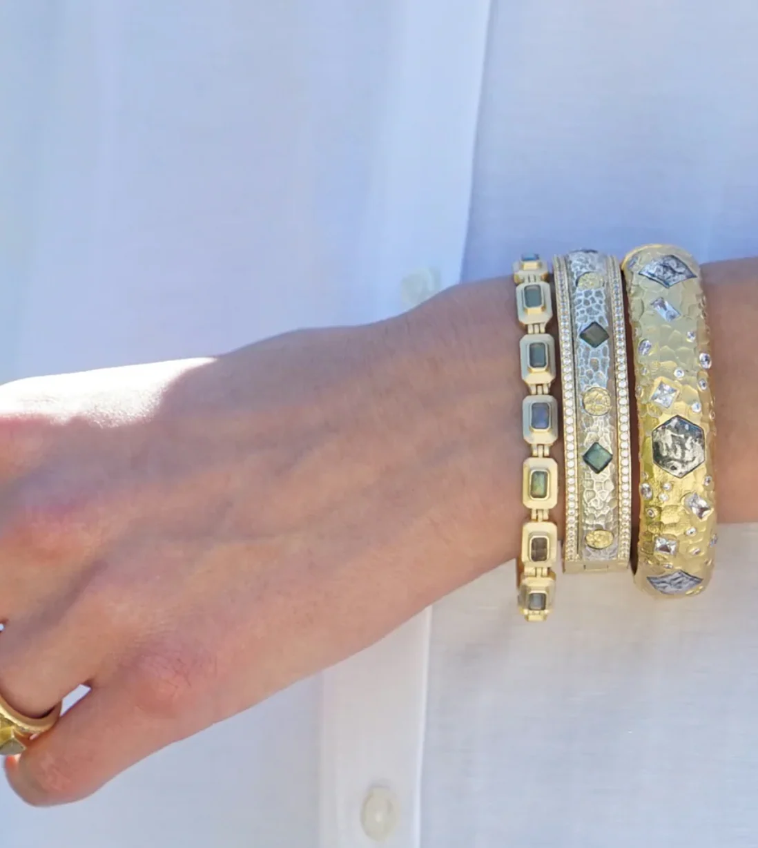 Tat2 Gold Laborite Beryl Bracelet - Image 2